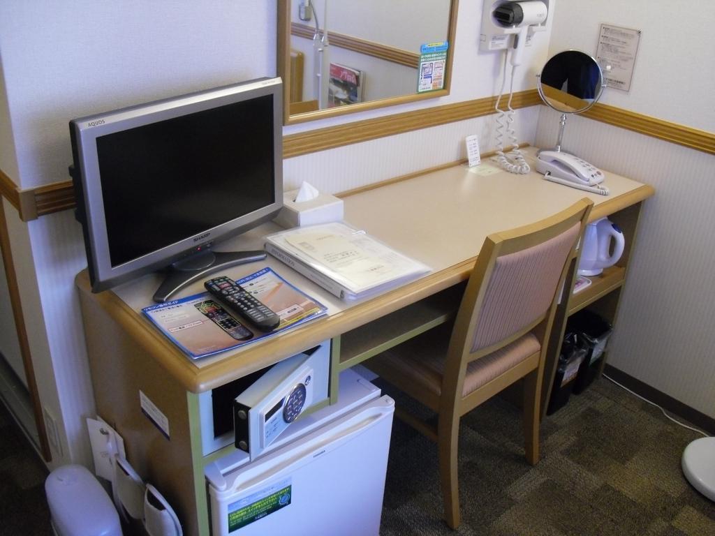 Toyoko Inn Tokyo Eki Shin Ohashi Mae Εξωτερικό φωτογραφία